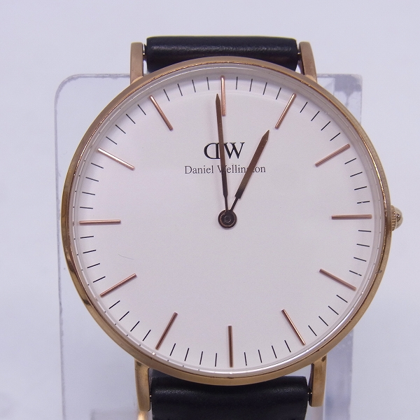 実際に弊社で買取させて頂いたDaniel Wellington/ダニエルウェリントン 腕時計/レザーベルト B36R7