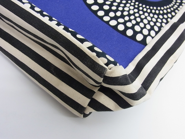 実際に弊社で買取させて頂いたMARNI/マルニ×伊勢丹 限定 キャンバストートバッグの画像 6枚目