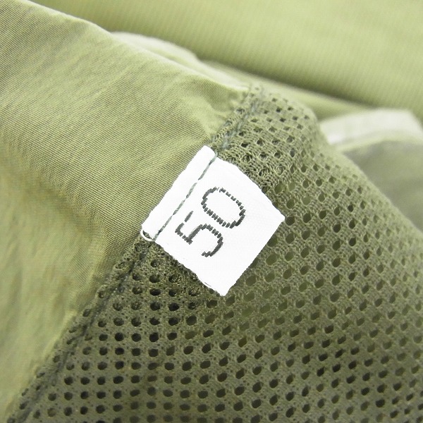 実際に弊社で買取させて頂いたC.P.COMPANY/シーピーカンパニー ナイロン ゴーグル ジャケット CPU0563 001020/50の画像 3枚目