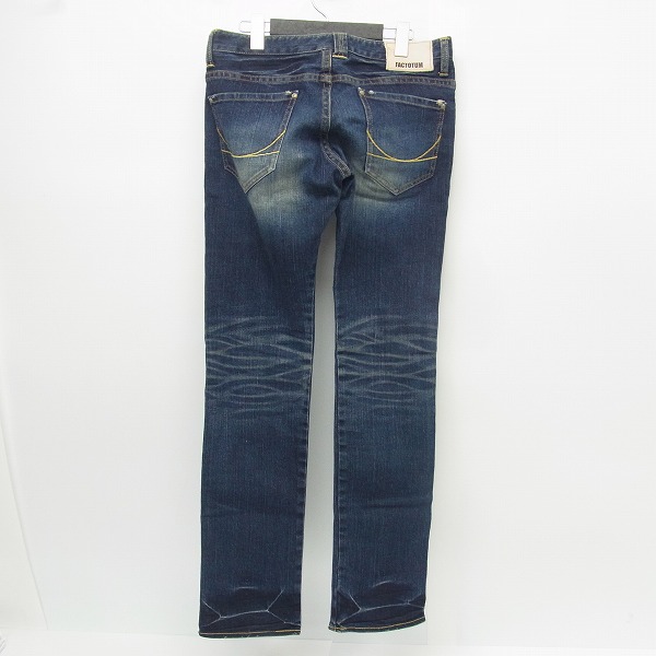 実際に弊社で買取させて頂いたFACTOTUM/ファクトタム タイトストレートデニムパンツ インディゴ 01041520/28の画像 1枚目