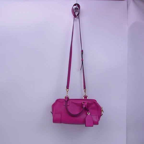 実際に弊社で買取させて頂いたLOEWE/ロエベ アマソナ ハンドバッグ ショルダーストラップ ピンク 2way 