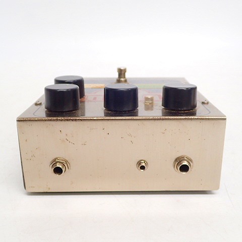 実際に弊社で買取させて頂いた【ジャンク】electro-harmonix/エレクトロハーモニックス BIG MUFF/ビッグマフ weed mod ファズ エフェクターの画像 2枚目