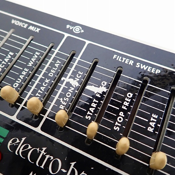 実際に弊社で買取させて頂いた【動作確認済】Electro-Harmonix/エレクトロ・ハーモニックス Bass Micro Synthesizer ベースマイクロシンセの画像 5枚目