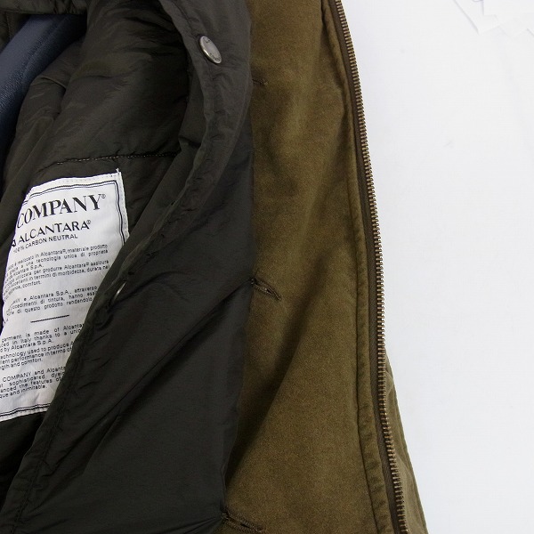 実際に弊社で買取させて頂いたC.P.COMPANY/シーピーカンパニー 襟コーデュロイ ゴーグルジャケット 12WM23138 A53/50 の画像 6枚目
