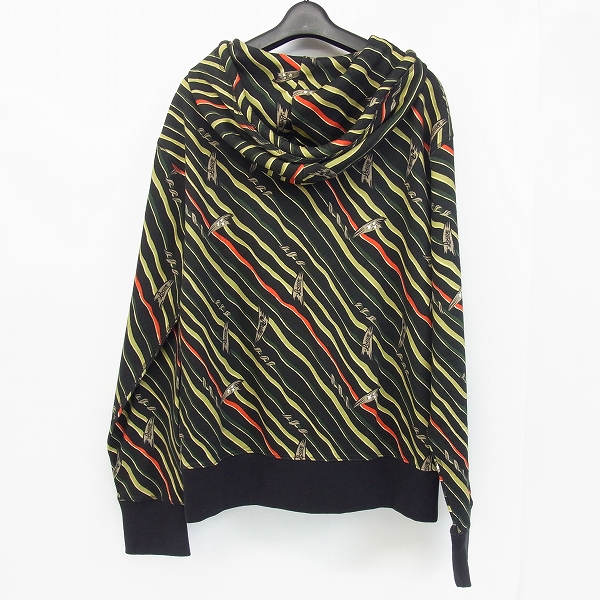 実際に弊社で買取させて頂いたLOEWE/ロエベ 17AW Loewe x Paula's Flags 総柄プルオーバーパーカー Mの画像 1枚目