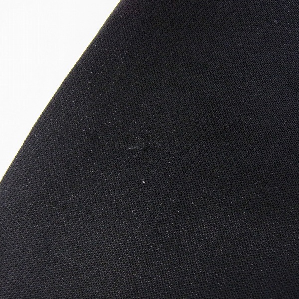 実際に弊社で買取させて頂いたFILA/フィラ トラックジャケット ゴールド×ブラック ラメ入り FM6476/Mの画像 6枚目