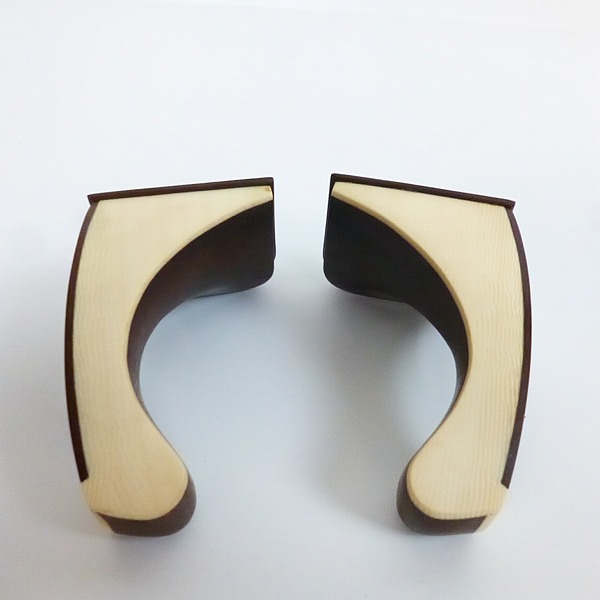 実際に弊社で買取させて頂いたお琴 紅木張り猫足 ケース付き 和楽器の画像 1枚目