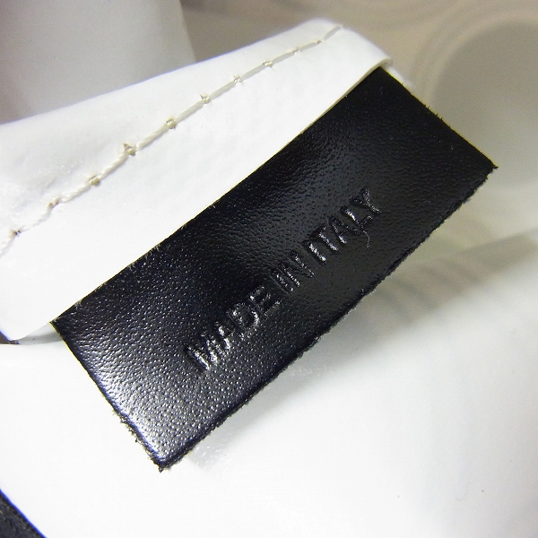 実際に弊社で買取させて頂いたMARNI/マルニ PVC クラッチバッグの画像 4枚目