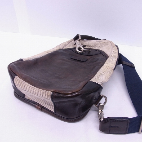実際に弊社で買取させて頂いたDaniel&Bob/ダニエル＆ボブ レザー切替 ボディーバッグの画像 2枚目