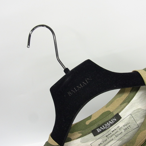 実際に弊社で買取させて頂いたBALMAIN/バルマン 17AW カモフラ ゴールドレタープリント カットソー W7H8601I042M/XSの画像 7枚目