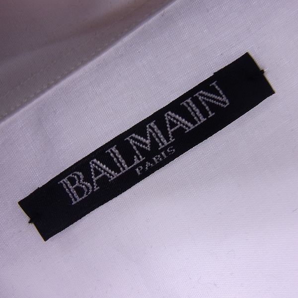 実際に弊社で買取させて頂いたBALMAIN/バルマン 17SS レースアップデザインプルオーバーシャツ S7H109T050/37の画像 2枚目