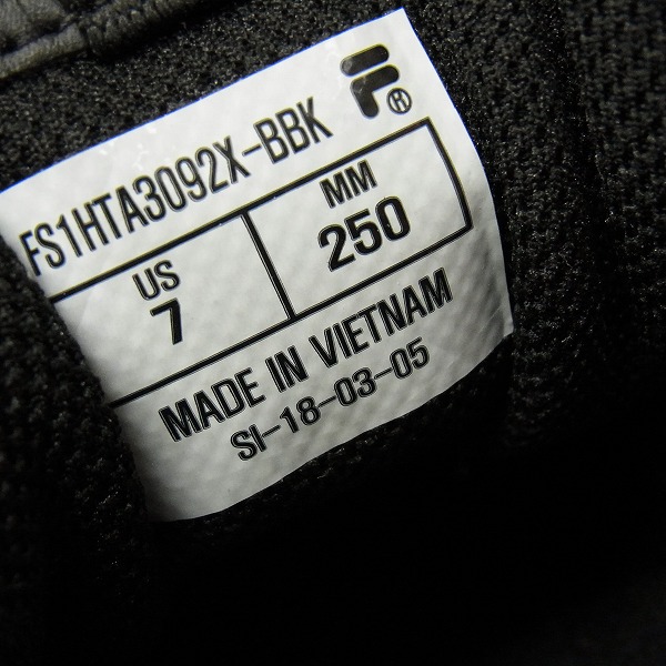 実際に弊社で買取させて頂いたFILA/フィラ DISRUPTOR 2 スニーカー FS1HTA3092X-BBK/25の画像 5枚目