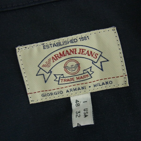 実際に弊社で買取させて頂いたARMANI JEANS/アルマーニジーンズ ジップアップ ナイロン ジャケット/48の画像 2枚目