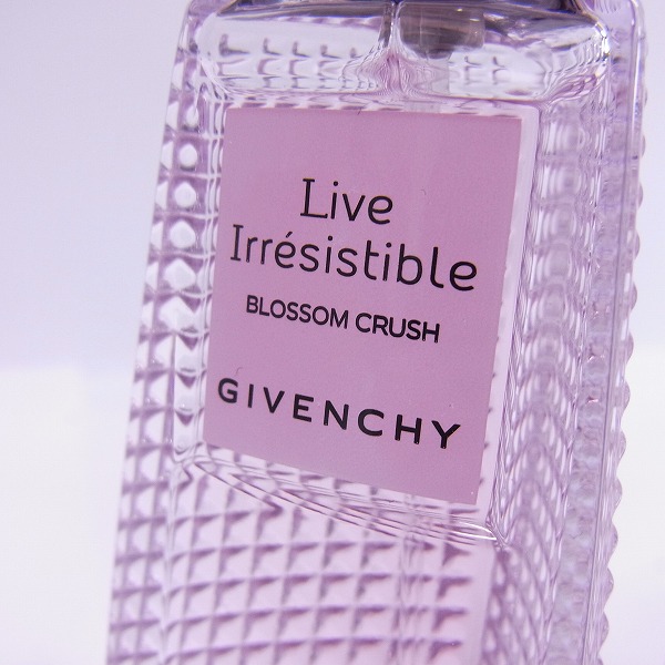 実際に弊社で買取させて頂いたGIVENCHY/ジバンシイ リヴ イレジスティブル ブロッサム クラッシュ オーデトワレ 50ml 2本セットの画像 2枚目