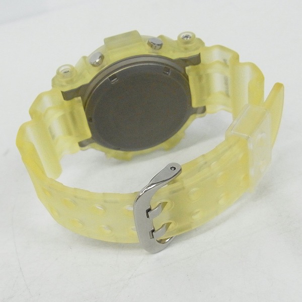 実際に弊社で買取させて頂いたG-SHOCK/Gショック FROGMAN/フロッグマン 透けチタン スクリューバック/MR-G/DW-8200WC-7AT【動作未確認】 の画像 3枚目