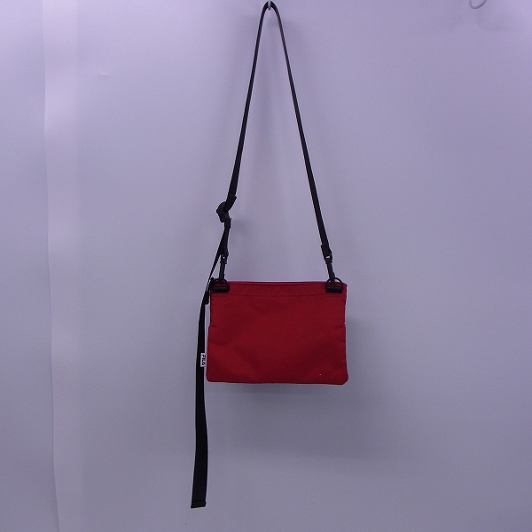 実際に弊社で買取させて頂いたFILA/フィラ ミニポーチ/ショルダーバッグ ブラック×レッドの画像 1枚目