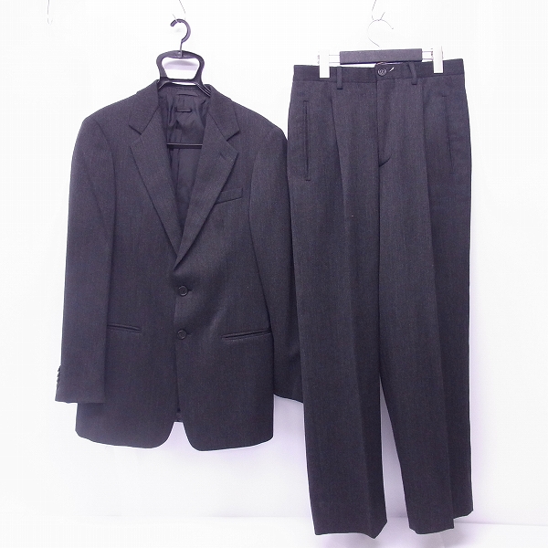 実際に弊社で買取させて頂いたGIORGIO ARMANI/ジョルジオアルマーニ ウールスーツ セットアップ/46