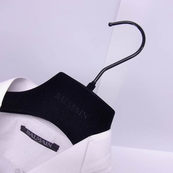 実際に弊社で買取させて頂いたBALMAIN/バルマン 17SS レースアップデザインプルオーバーシャツ S7H109T050/37の画像 6枚目