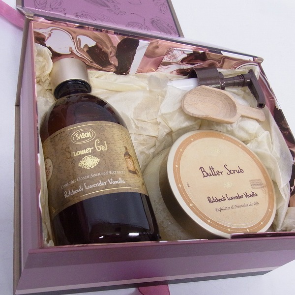 実際に弊社で買取させて頂いた【未使用】SABON/サボン バタースクラブ/ボディスクラブL ゴールデンアイリス S ラベンダーアップル等 5点セットの画像 6枚目