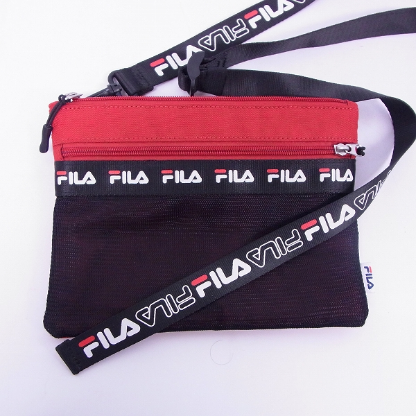 実際に弊社で買取させて頂いたFILA/フィラ ミニポーチ/ショルダーバッグ ブラック×レッドの画像 5枚目
