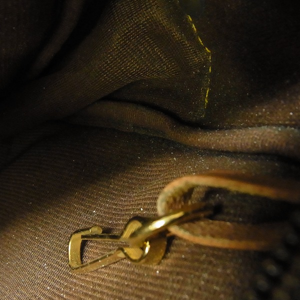 実際に弊社で買取させて頂いた【ジャンク】HUNTING WORLD/ハンティングワールド ナイロン ショルダーバッグの画像 5枚目