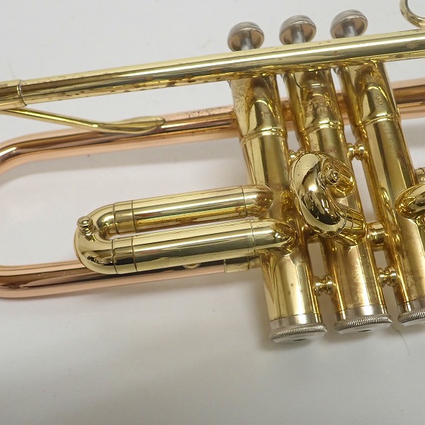 実際に弊社で買取させて頂いたYAMAHA/ヤマハ YTR-332 トランペット 赤ベル ハードケース付の画像 8枚目
