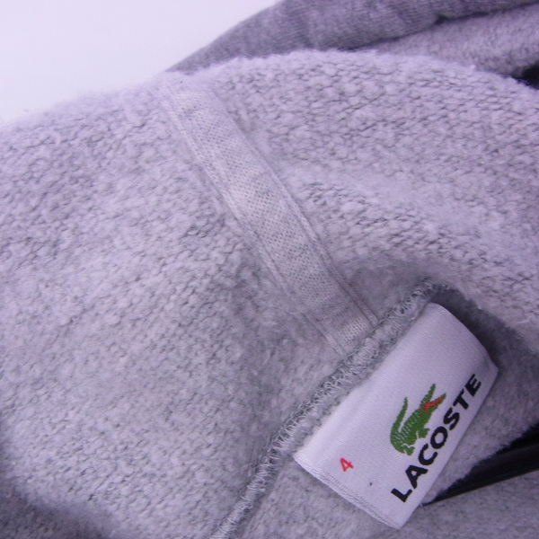 実際に弊社で買取させて頂いたLACOSTE/ラコステ ロゴ 刺繍 プルオーバーパーカー SH777S/4の画像 4枚目