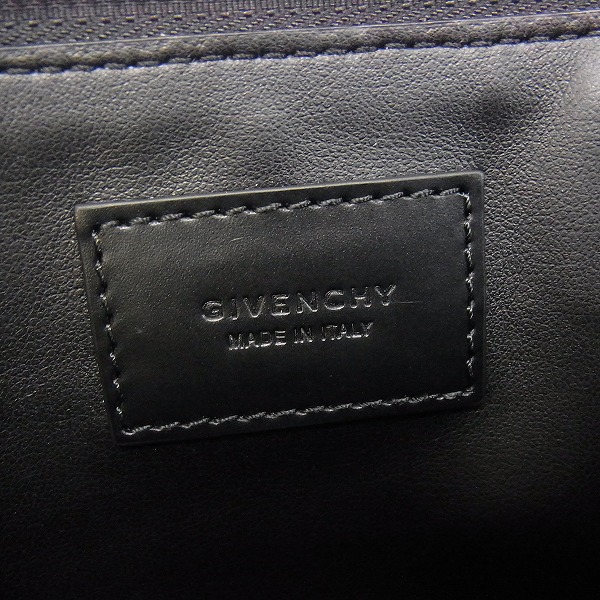 実際に弊社で買取させて頂いたGIVENCHY/ジバンシー ストラップ ラージポーチ/クラッチバッグの画像 4枚目
