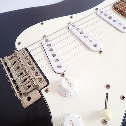 実際に弊社で買取させて頂いた★【難有り】GRECO/グレコ EARLY SIXTIES 1977年製 Stratocaster/ストラトキャスター タイプ エレキギターの画像 5枚目