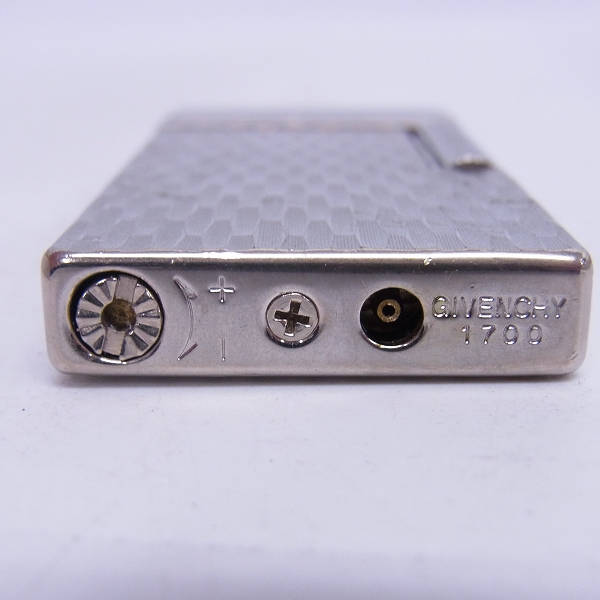 実際に弊社で買取させて頂いたGIVENCHY/ジバンシィ 1700 シルバー ローラー ガスライターの画像 3枚目