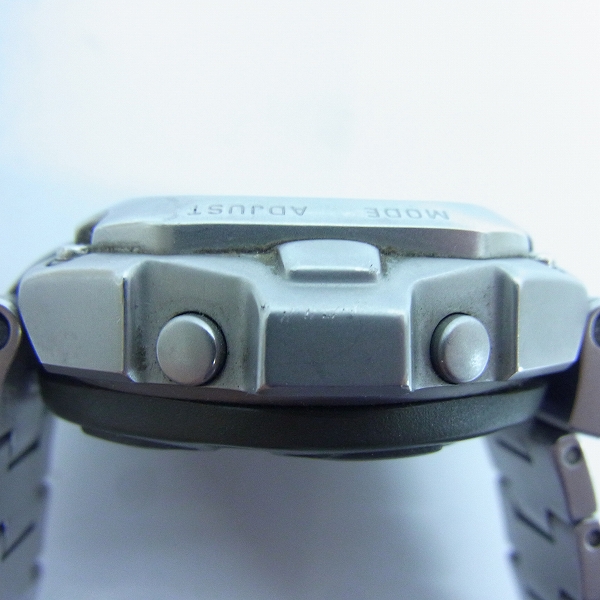 実際に弊社で買取させて頂いたG-SHOCK/Gショック MR-G フルメタル 腕時計 シルバー MRG-110-7【動作未確認】の画像 4枚目