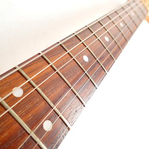 実際に弊社で買取させて頂いた★【難有り】GRECO/グレコ EARLY SIXTIES 1977年製 Stratocaster/ストラトキャスター タイプ エレキギターの画像 3枚目