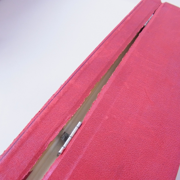 実際に弊社で買取させて頂いたRoyking/ロイキング CARTIER/カルティエ製 18K 金張り装飾 ローラーガスライター の画像 7枚目