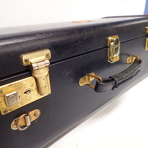 実際に弊社で買取させて頂いたＢach/バック トランペット用 ダブルハードケース ブラック 金管楽器 の画像 3枚目