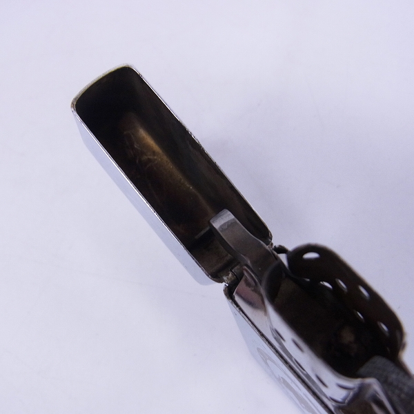 実際に弊社で買取させて頂いたZippo/ジッポー HUNTING WORLD/ハンティングワールド 00年製 の画像 4枚目