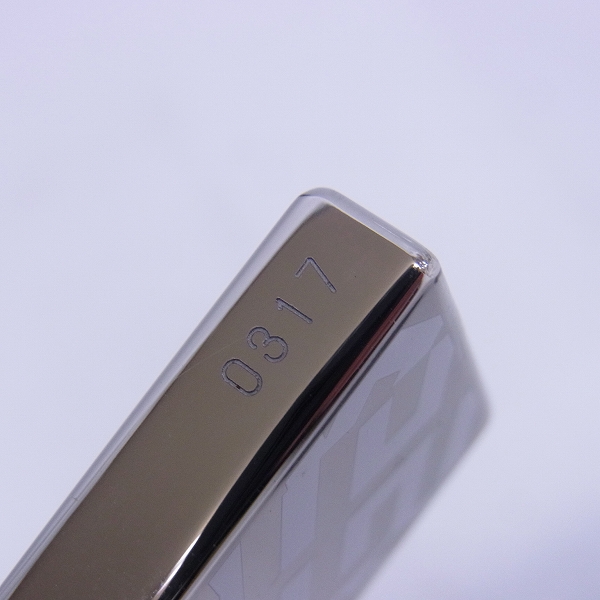 実際に弊社で買取させて頂いたGIVENCHY/ジバンシー 1700 ガスライター ロゴプリント/鏡面加工の画像 5枚目