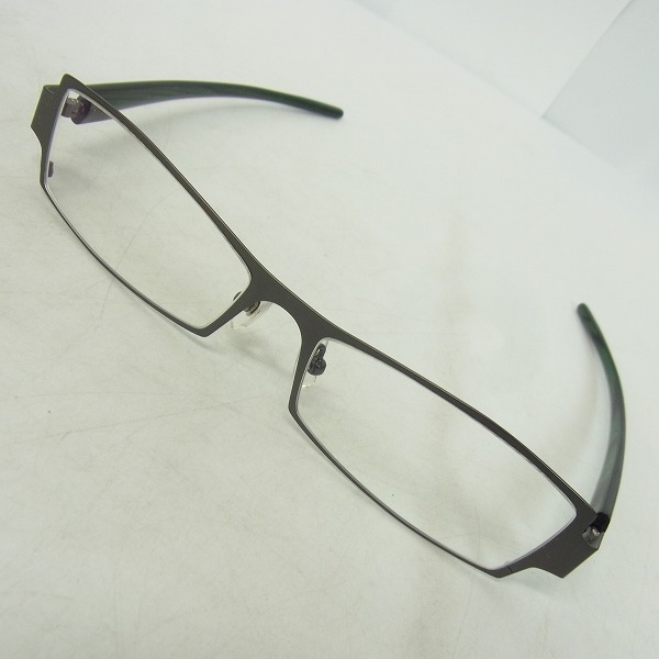 実際に弊社で買取させて頂いたLess than human/レスザン ヒューマン メガネフレーム