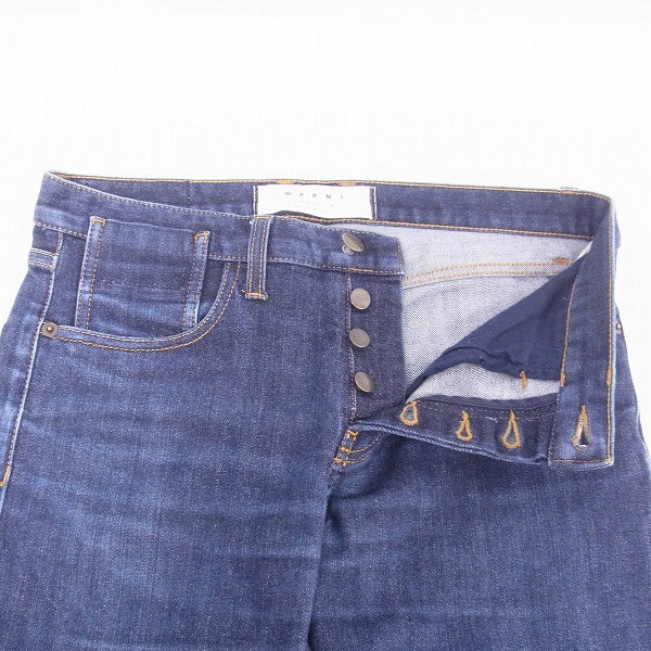 実際に弊社で買取させて頂いたMARNI/マルニ COMMESSA ボタンフライ デニムパンツ/28 の画像 2枚目