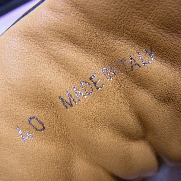 実際に弊社で買取させて頂いたJIMMY CHOO/ジミーチュウ ハイカットスニーカー クロコ型押し ブラック/40の画像 5枚目