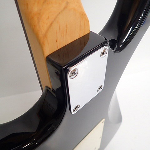 実際に弊社で買取させて頂いた★GRADUS/グラダス エレキギター ストラトタイプ ブラックの画像 8枚目