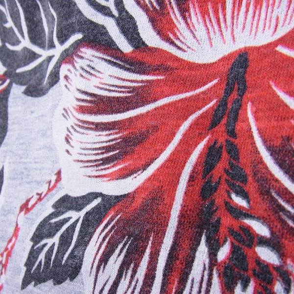 実際に弊社で買取させて頂いたHYDROGEN/ハイドロゲン フラワーデザインVネックシャツ 2枚セットの画像 7枚目