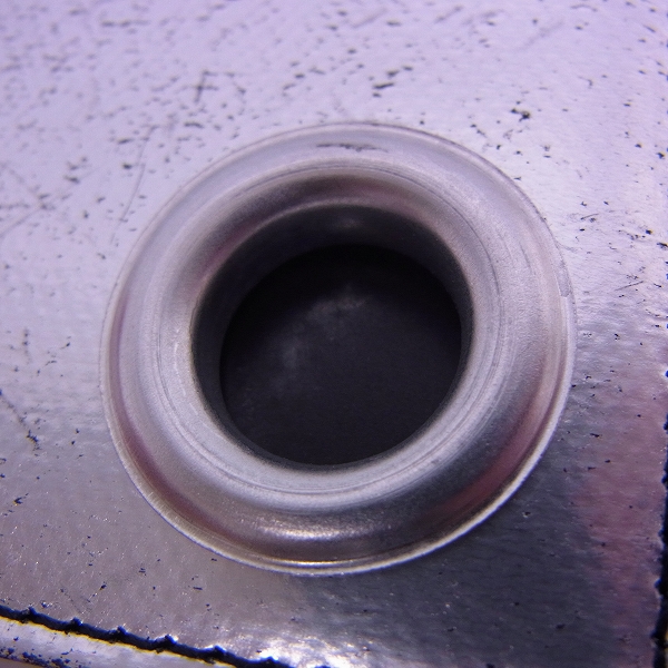 実際に弊社で買取させて頂いたCABANE de ZUCCA/カバンドズッカ 三つ折り カードケース シルバー×ブラックの画像 6枚目