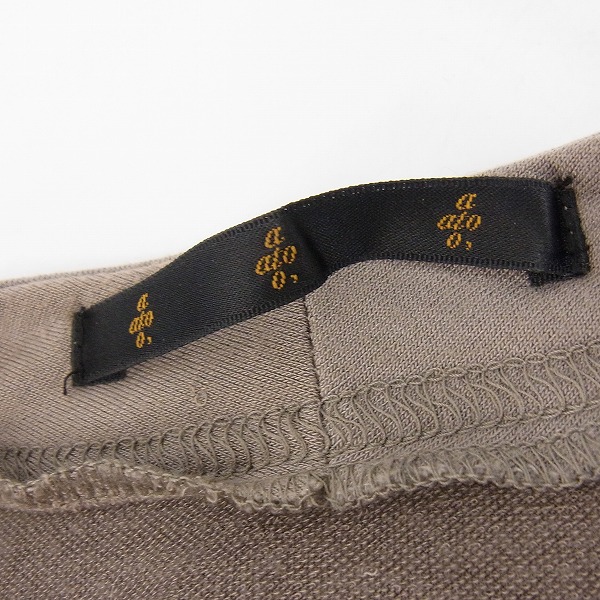 実際に弊社で買取させて頂いたato/アトウ ノーカラーボタン カットソー テンセル地/48の画像 2枚目