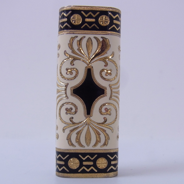 実際に弊社で買取させて頂いたRoyking/ロイキング CARTIER/カルティエ製 18K 金張り装飾 ローラーガスライター の画像 1枚目