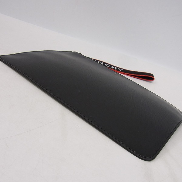 実際に弊社で買取させて頂いたGIVENCHY/ジバンシー ストラップ ラージポーチ/クラッチバッグの画像 2枚目