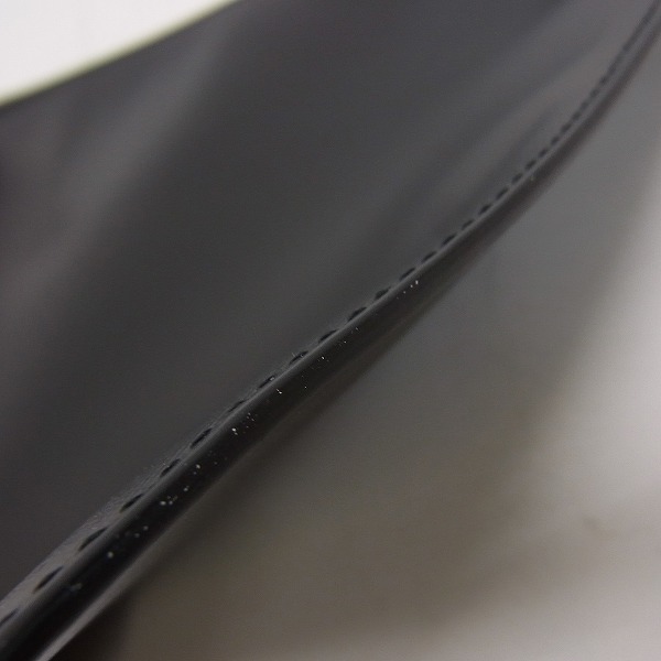 実際に弊社で買取させて頂いたGIVENCHY/ジバンシー ストラップ ラージポーチ/クラッチバッグの画像 5枚目