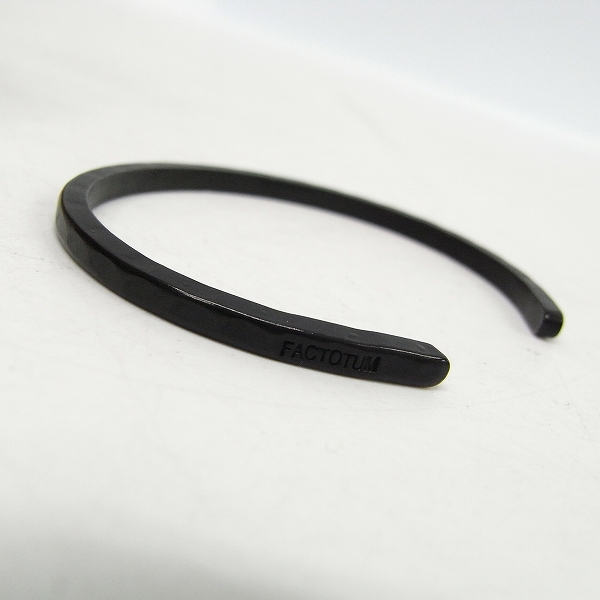 実際に弊社で買取させて頂いたFACTOTUM/ファクトタム ブラスバングル/ブラックの画像 1枚目