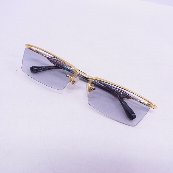 実際に弊社で買取させて頂いたLESS THAN HUMAN/レスザン Andrei.C カラーレンズ 度入り/眼鏡/メガネフレーム スクエア型 