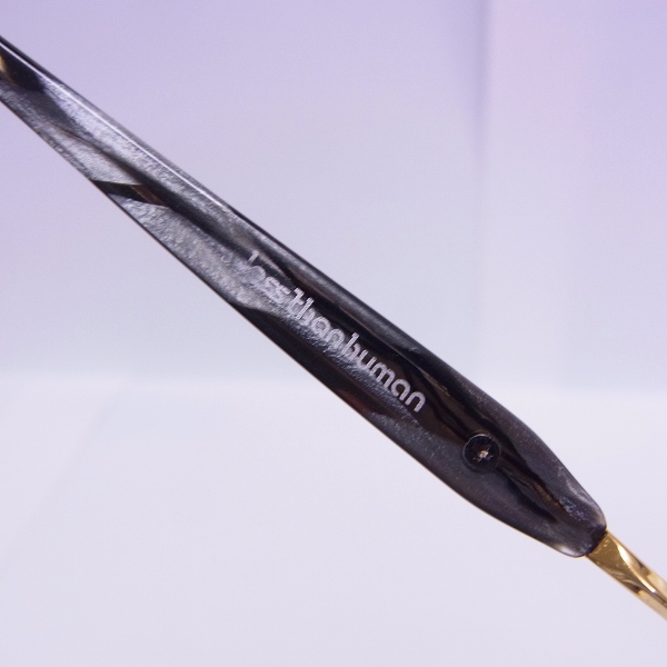 実際に弊社で買取させて頂いたLESS THAN HUMAN/レスザン Andrei.C カラーレンズ 度入り/眼鏡/メガネフレーム スクエア型 の画像 5枚目