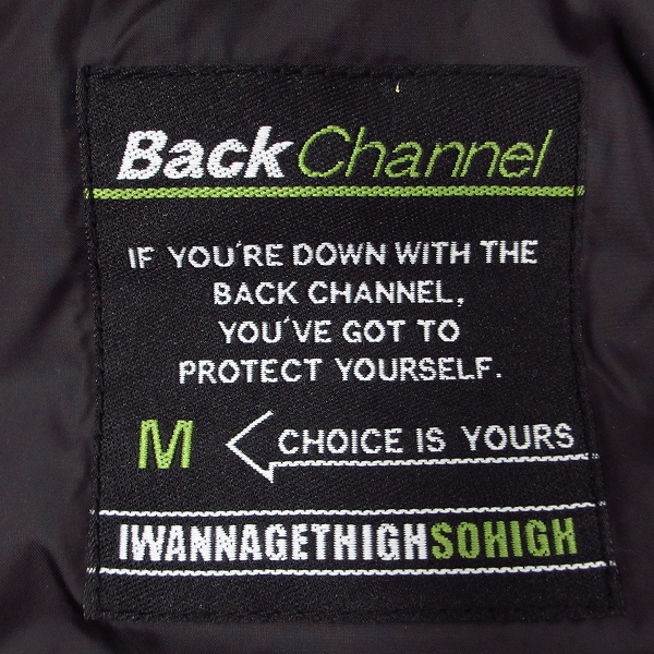 実際に弊社で買取させて頂いたBACK CHANNEL×NANGA/バックチャンネル×ナンガ ダウンフードジャケット Mの画像 2枚目
